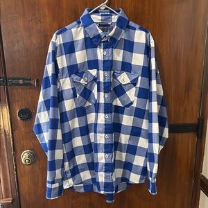 DIXXON “The Trestles” blue and white plaid button down shirt.